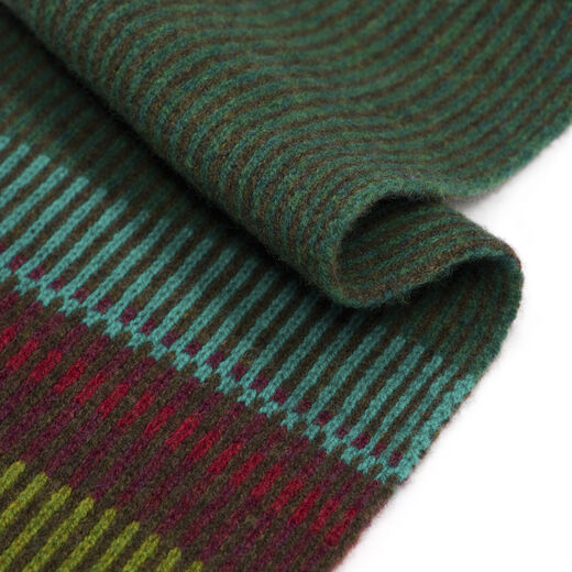 Red and green wool scarf